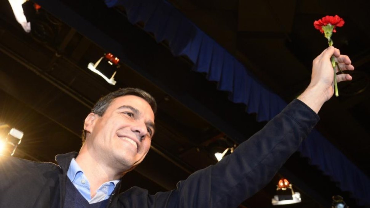 Pedro Sánchez en Burgos.-ICAL