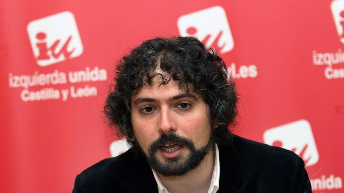 El precandidato de IU a la Junta, José Sarrión-Ical