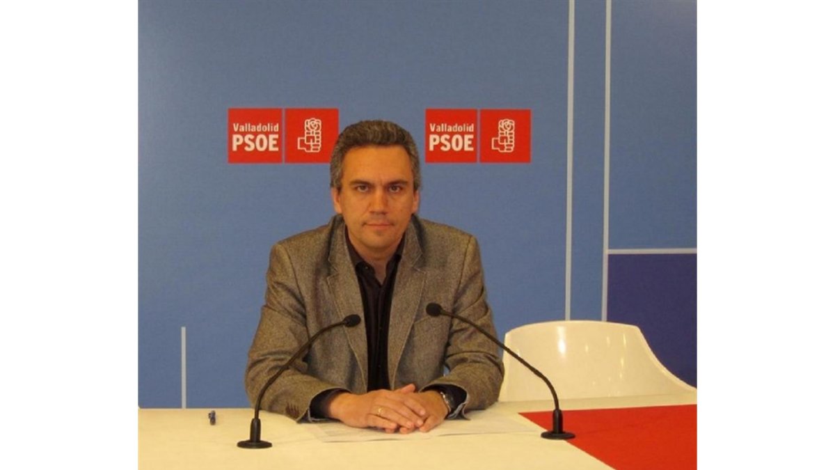 Imagen del presidente del Grupo Parlamentario Socialista, Javier Izquierdo-EUROPA PRESS