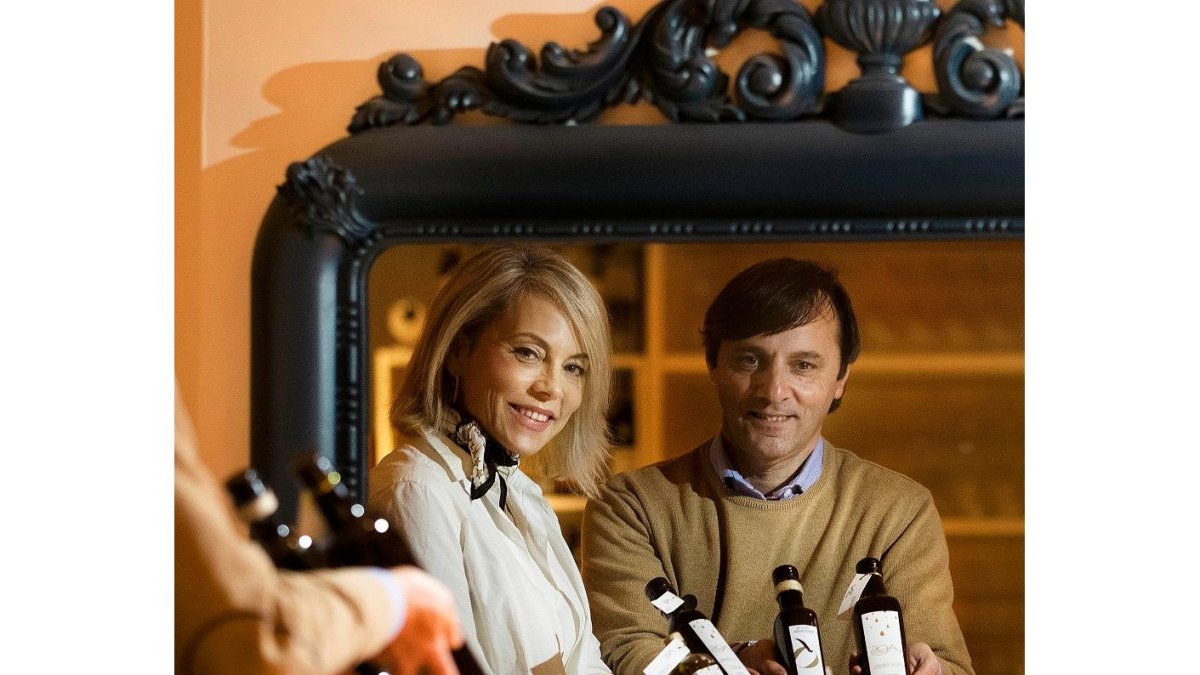 Mónica Salvi Vega y Javier Meana Gutiérrez son los promotores de este proyecto. / CARRASCAL