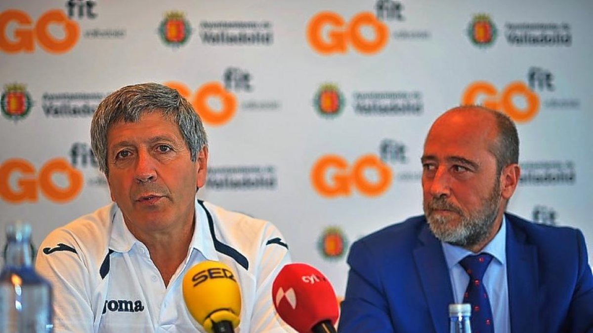 Mario Barandiarán, junto a José María Valentín-Gamazo-MARIANO GONZÁLEZ