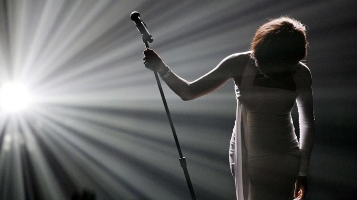 Whitney Houston, en los ' American Music Awards', en el 2009, en Los Angeles.-MARIO ANZUONI