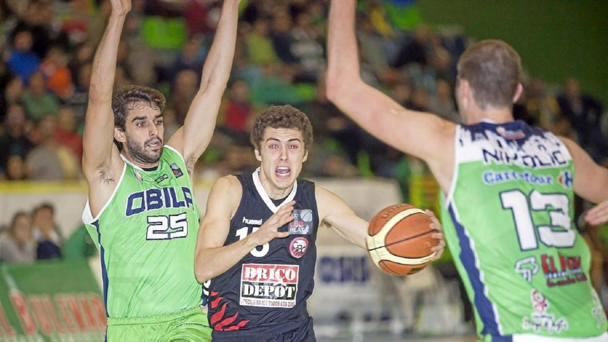 Pablo Pérez entra a canasta-PHOTODEPORTE