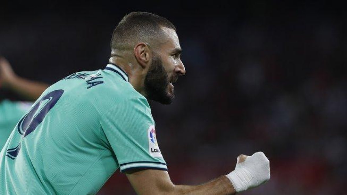 Benzema fue el autor del único gol del partido.-AP / MIGUEL MORENATTI