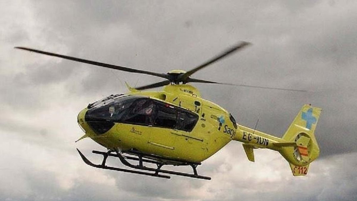 Helicóptero medicalizado.-EUROPA PRESS
