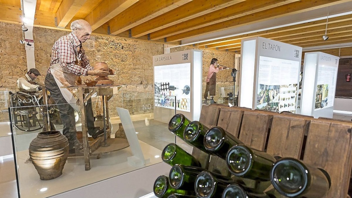 Detalle de la exposición del Museo del Vino, en una imagen de archivo. MIGUEL ÁNGEL SANTOS / PHOTOGENIC