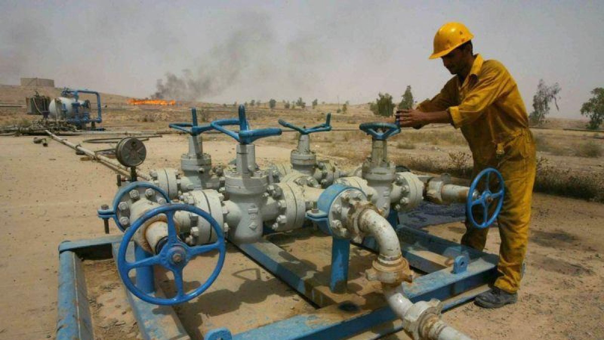 El pozo petrolífero de Bai Hassan, a 225 km de Bagdad.-AFP / MARWAN IBRAHIM (AFP)