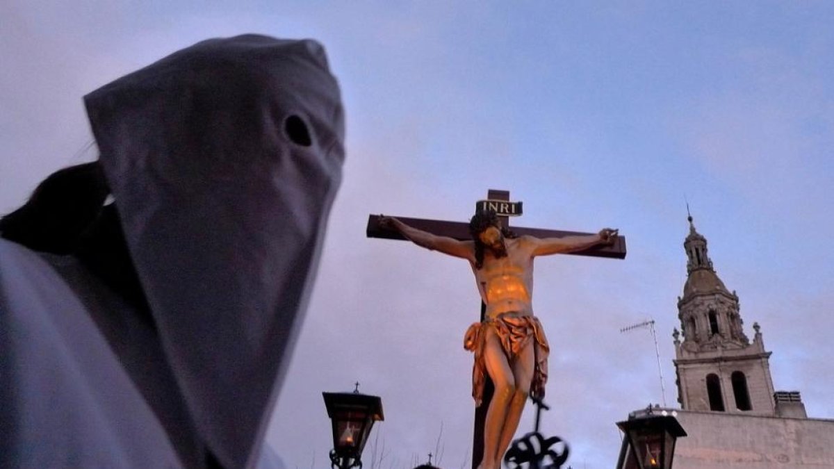 Procesión del Dolor en Medina de Rioseco, Valladolid-ICAL