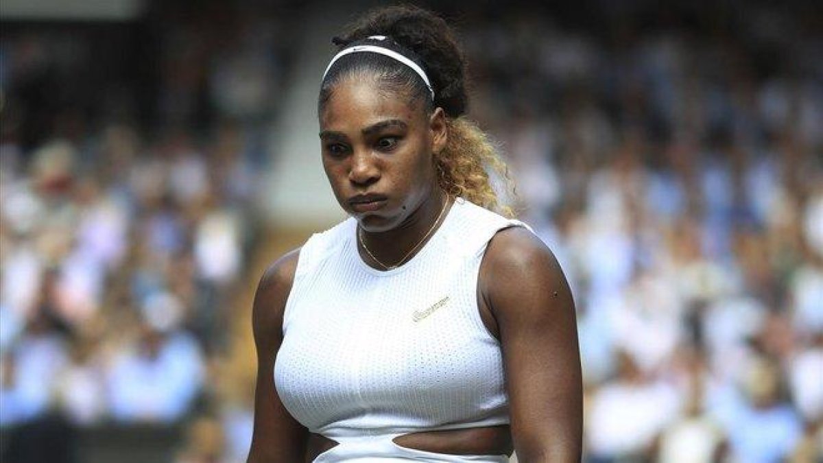 Serena Williams, en su partido de semifinales.-AP / ADAM DAVY