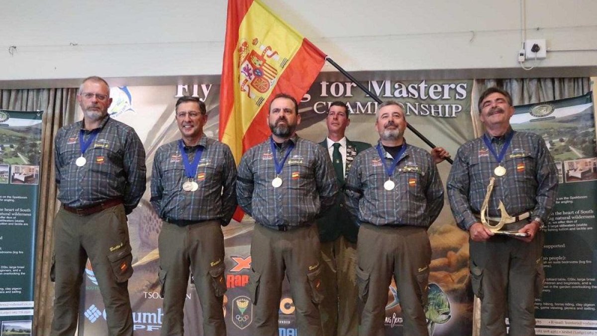 Delegación española premiada con Javier Álvarez Tejedor.-E. M.