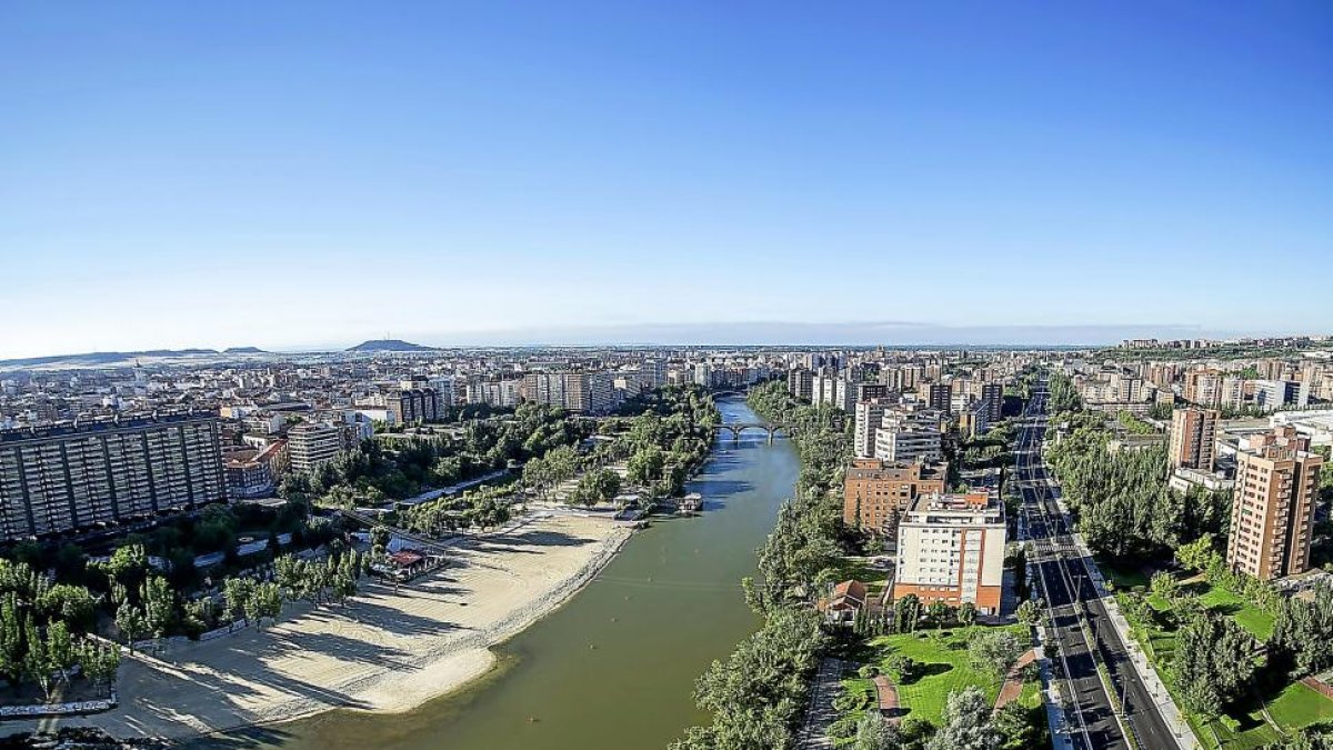 Las vistas panorámicas desde el ático del edificio del Duque de Lerma que se podrán disfrutar el 31 de diciembre.-EL MUNDO