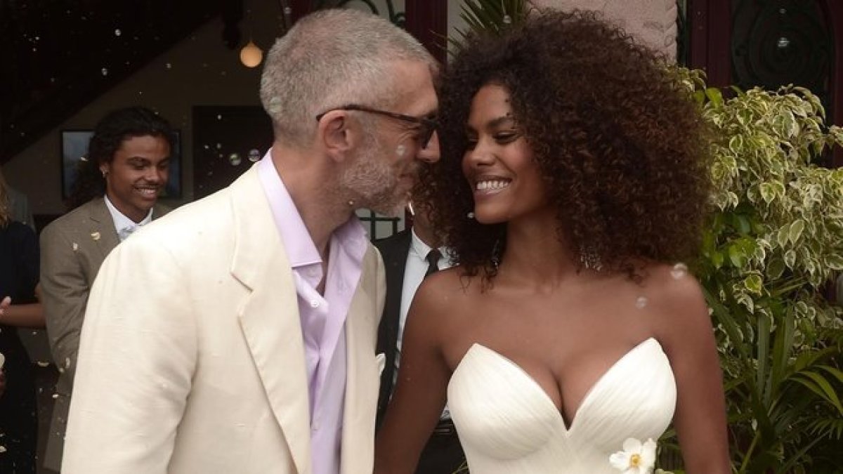 Vincent Cassel y Tina Kunakey.-AFP / IRIZ GAIZKA