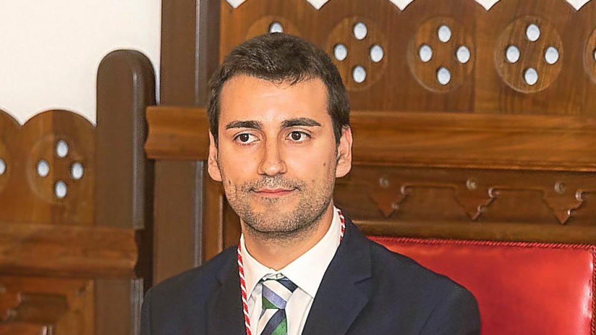 Imagen del alcalde de Medina de Rioseco-PHOTOGENIC