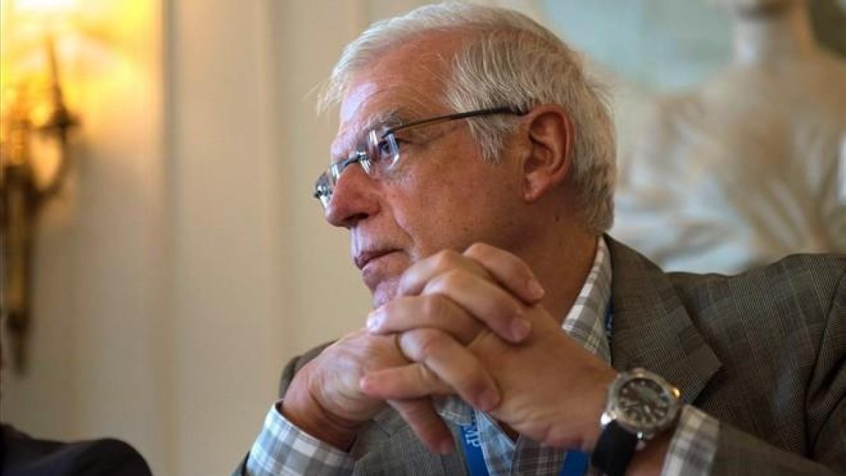 El ministro de Exteriores, Josep Borrell. /-EFE