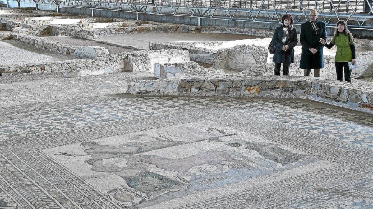 El mosaico principal de Pegaso, en la villa romana de Almenara-Puras-El Mundo