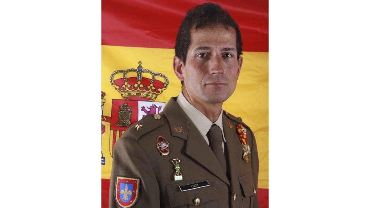 Fernando Yarto.-J.M. LOSTAU