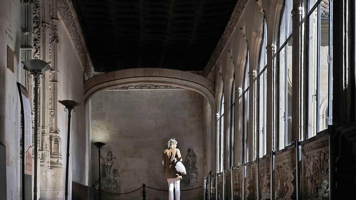 La imagen de Unamuno en el claustro de la Universidad de Salamanca es una de las más icónicas.-ENRIQUE CARRASCAL