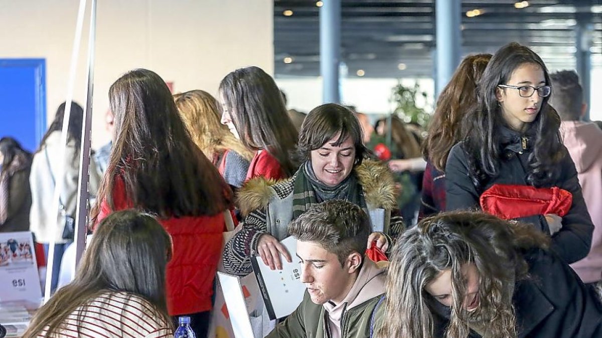 Unitour, salón de la orientación universitaria en la Feria de Muestras de Valladolid-E. M.