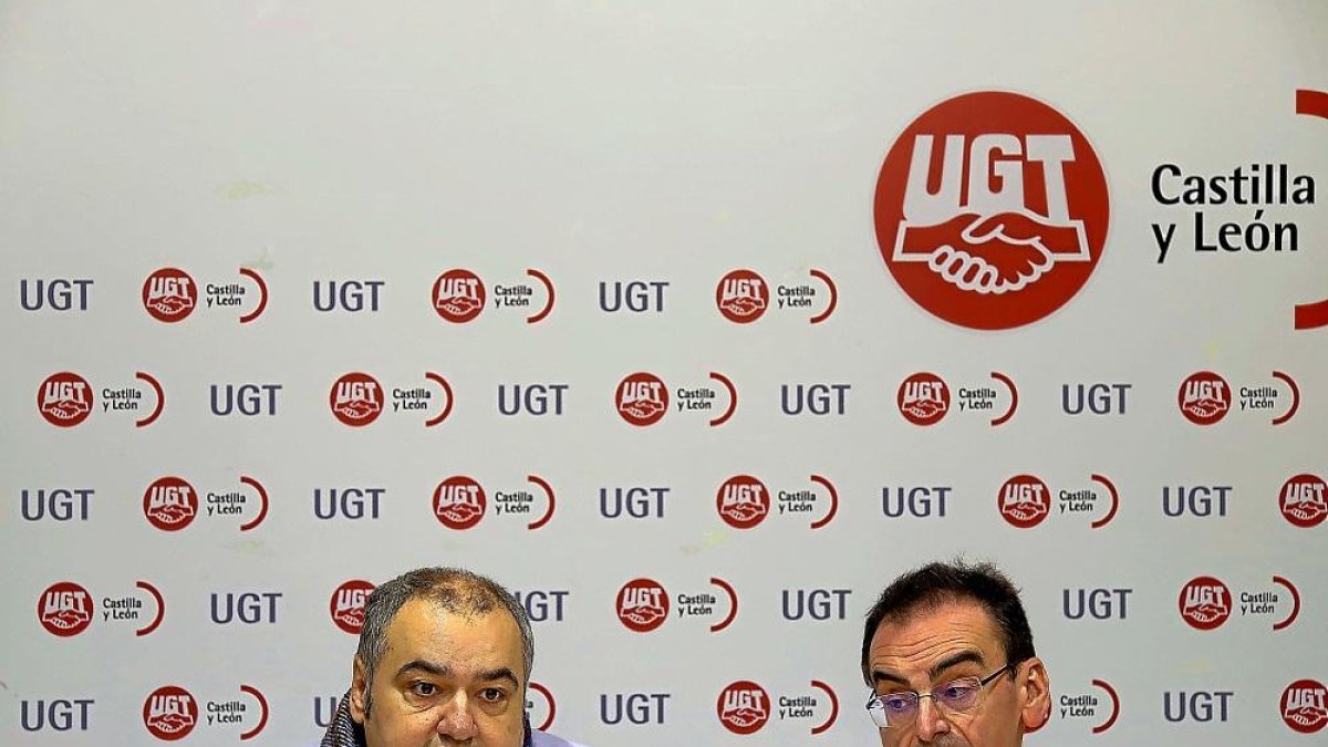 El secretario autonómico de la Federación de Servicios Públicos (FeSP) en UGT CyL, Tomás Pérez.-ICAL