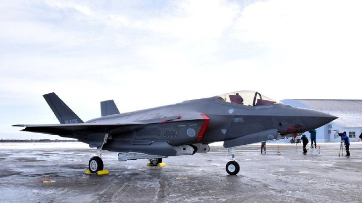 Un caza furtivo F-35A de la Fuerza de Autodefensa Aérea de Japón (JASDF).-EFE / EPA/JIJI PRESS