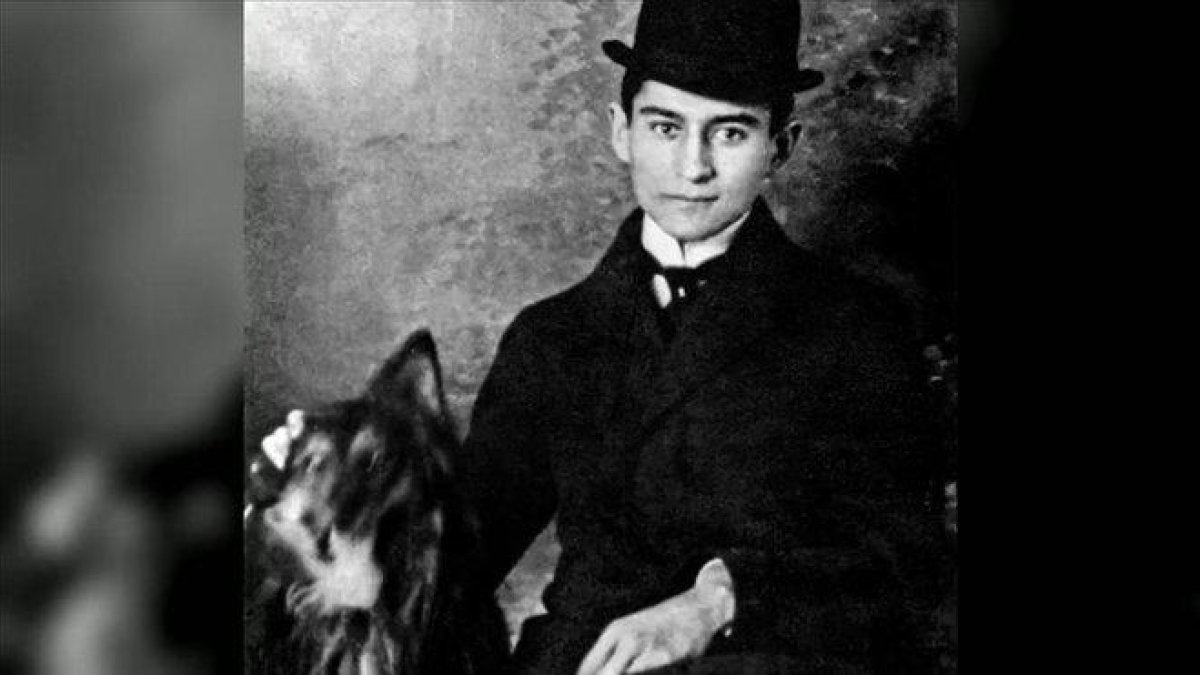 El escritor checo en lengua alemana, Franz Kafka.-