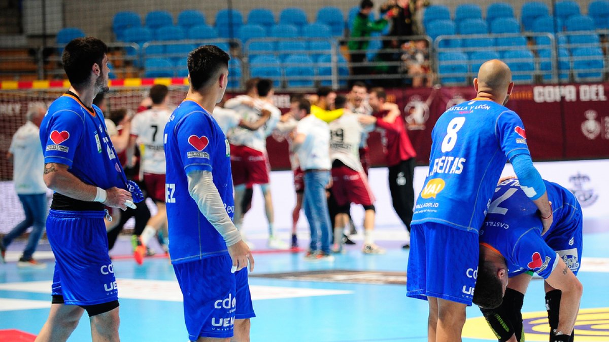 Balonmano Logroño - Recoletas Atlético Valladolid. / LOF