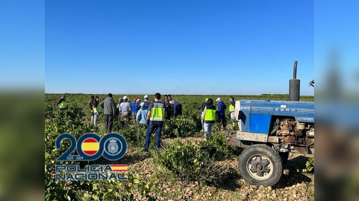 Investigación de trabajadores en situación irregular.- POLICÍA NACIONAL