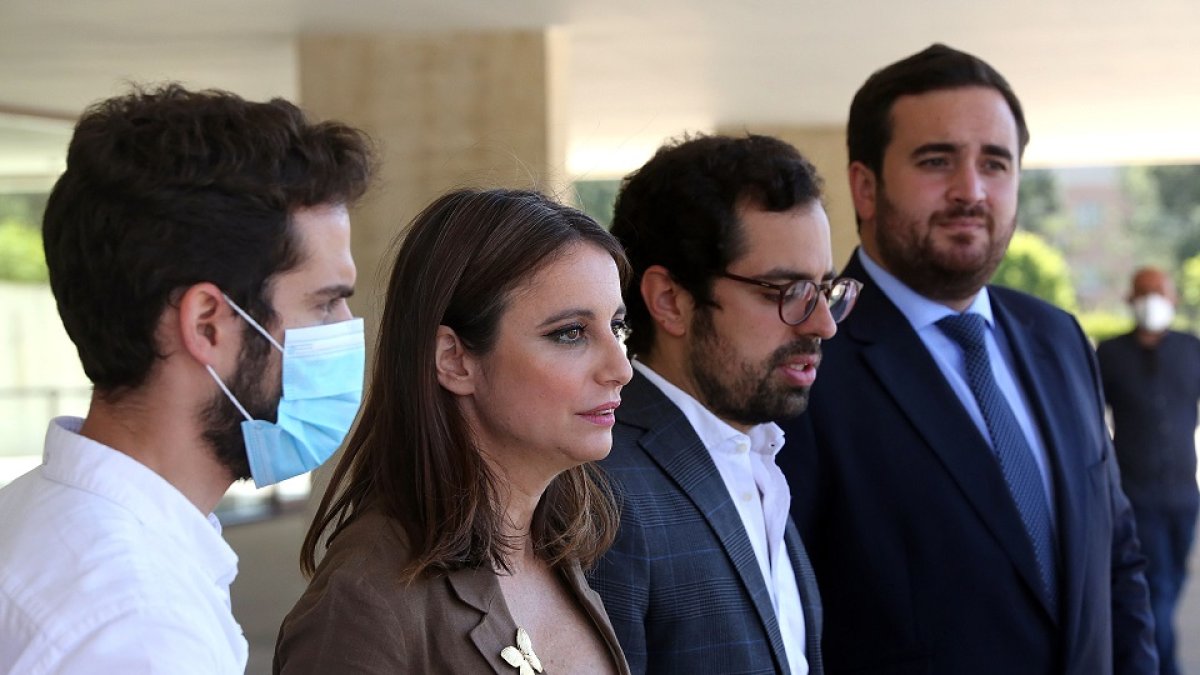 El diputado PP por Valladolid y portavoz adjunto de Cultura en el Congreso, Eduardo Carazo, y la presidenta del Comité de Derechos y Garantías del PP y delegada de Cultura, Turismo y Deporte del Ayuntamiento de Madrid, Andrea Levy. - ICAL