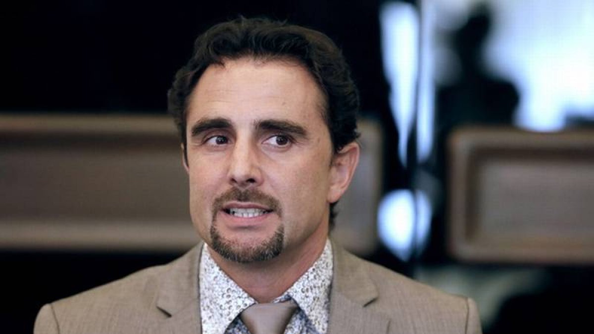 El que fue empleado del HSBC Private Bank, Herve Falciani, en una la Asamblea Nacional en París.-Foto: AFP / KENZO TRIBOUILLARD