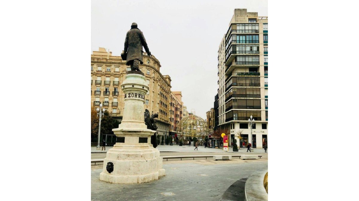 Entorno de la Acera Recoletos con la Plaza de Zorrilla.-@PoliciaVLL