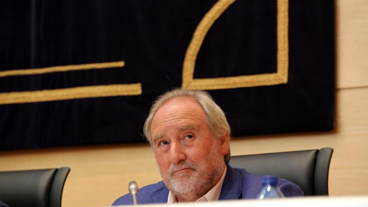 Félix Torquemada, presidente de la Central Sindical Estatal Independiente de Entidades de Crédito y Afines (Cesica), comparece en la comisión de investigación de las cajas de ahorro-RUBÉN CACHO / ICAL