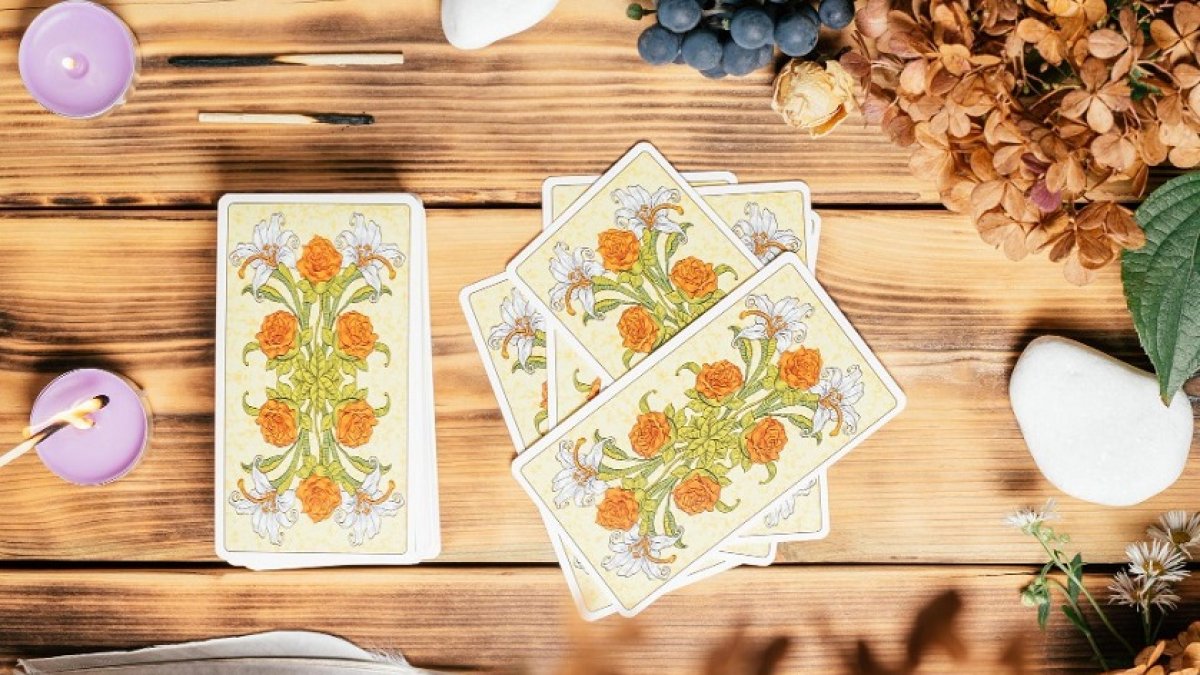 Cómo y por qué llamar al tarot telefónico más barato y fiable en España