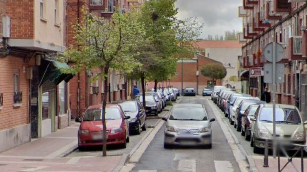 Calle Aaiún de Delicias, donde la acusada fue detenida por la Policía Nacional. G.S.V.