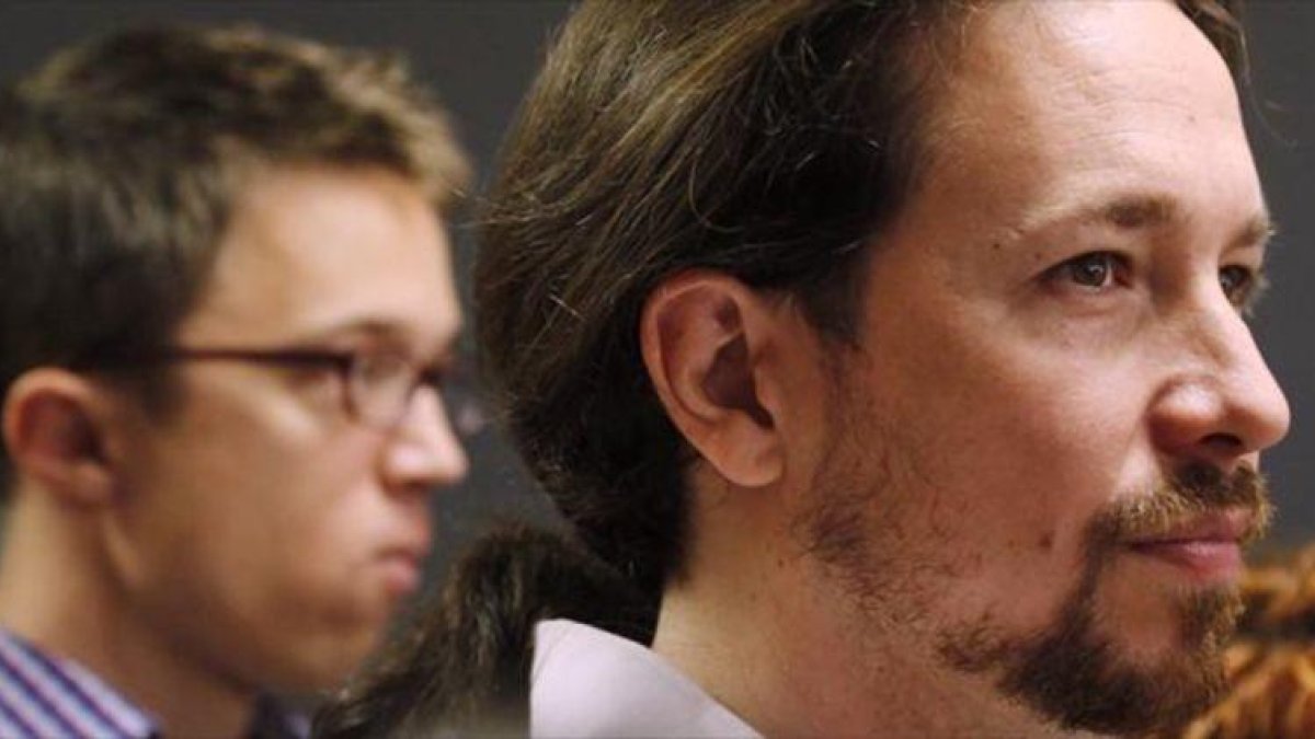 Íñigo Errejón y Pablo Iglesias, durante un acto electoral.-AGUSTÍN CATALÁN