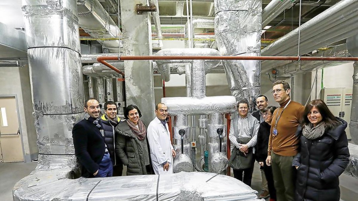 Integrantes del consorcio visitan las instalaciones del Hospital Universitario Río Hortega de Valladolid.-J. M. LOSTAU