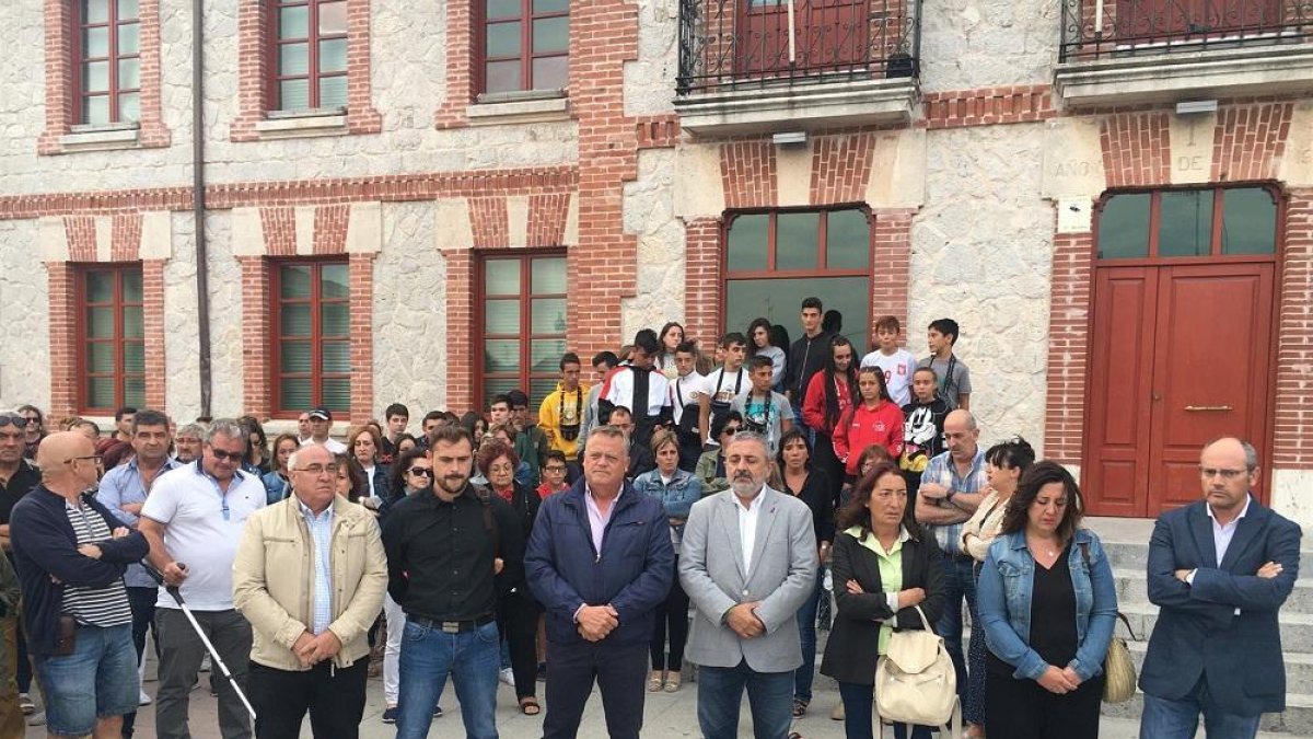 El prresidente de la Diputación, Lorenzo Rodríguez, y el subdelegado del Gobierno, Pedro de la Fuente-EUROPA PRESS
