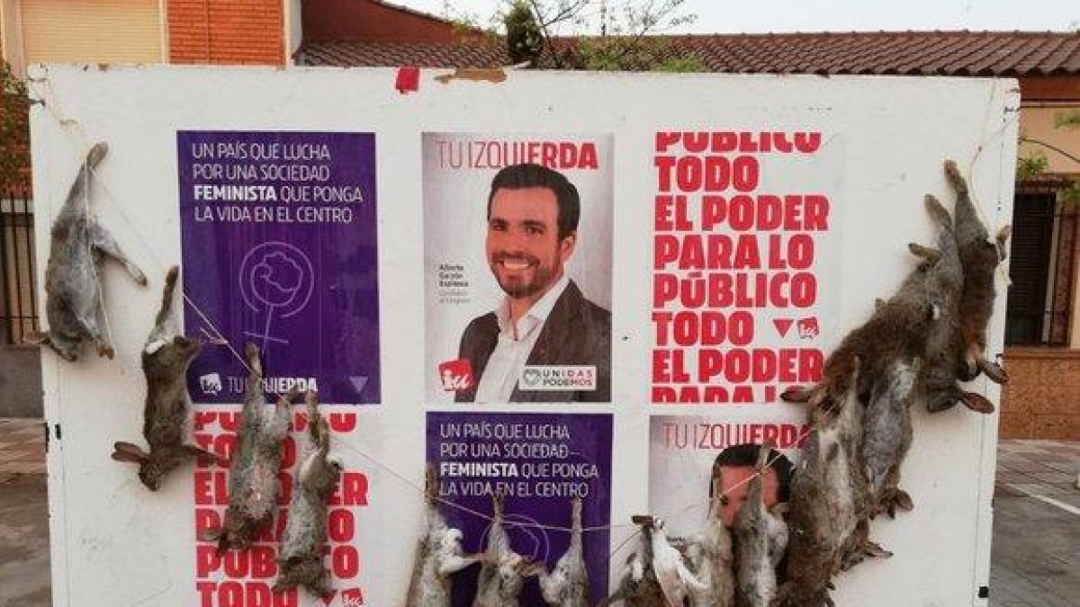 -TWITTER
