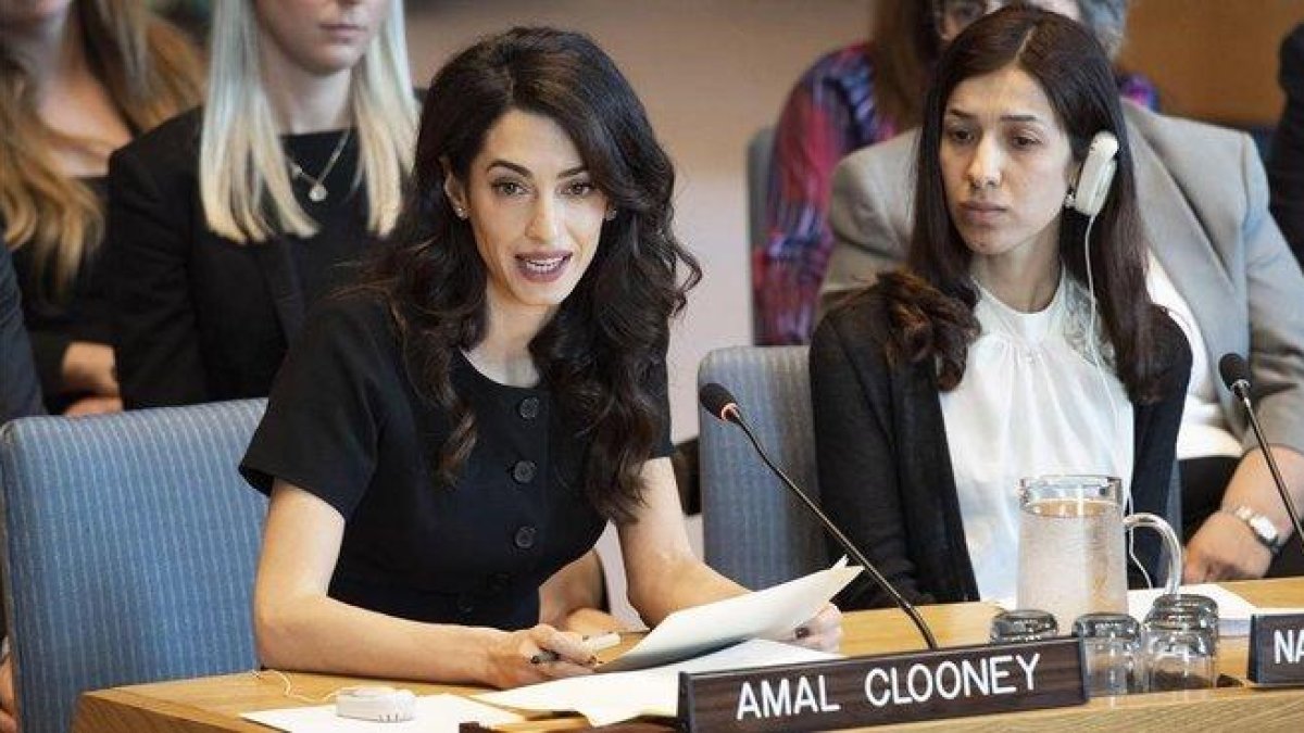 Amal Clooney, con la premio Nobel de la Paz y embajadora de Buena Voluntad por la Dignidad de los Sobrevivientes de Trata de Personas Nadia Murad, en la ONU.-EFE