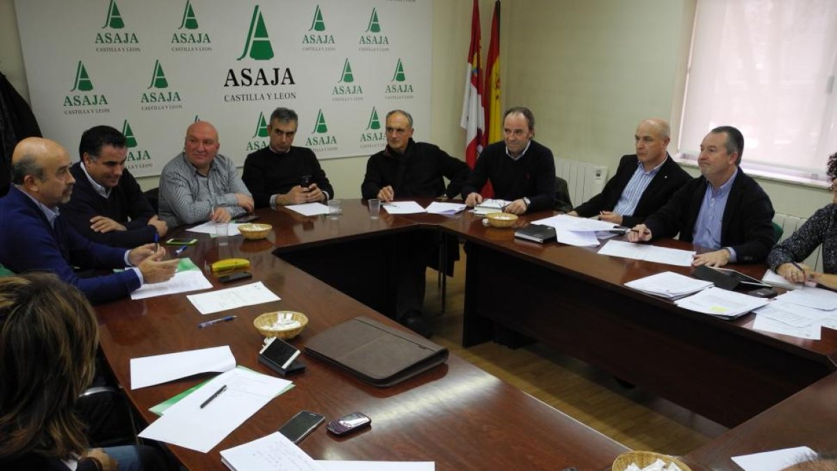 Reunión de la junta directiva de ASAJA.-EL MUNDO