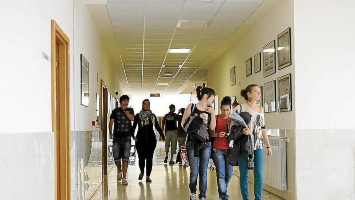 Alumnos en el Campus de Soria.-EL MUNDO