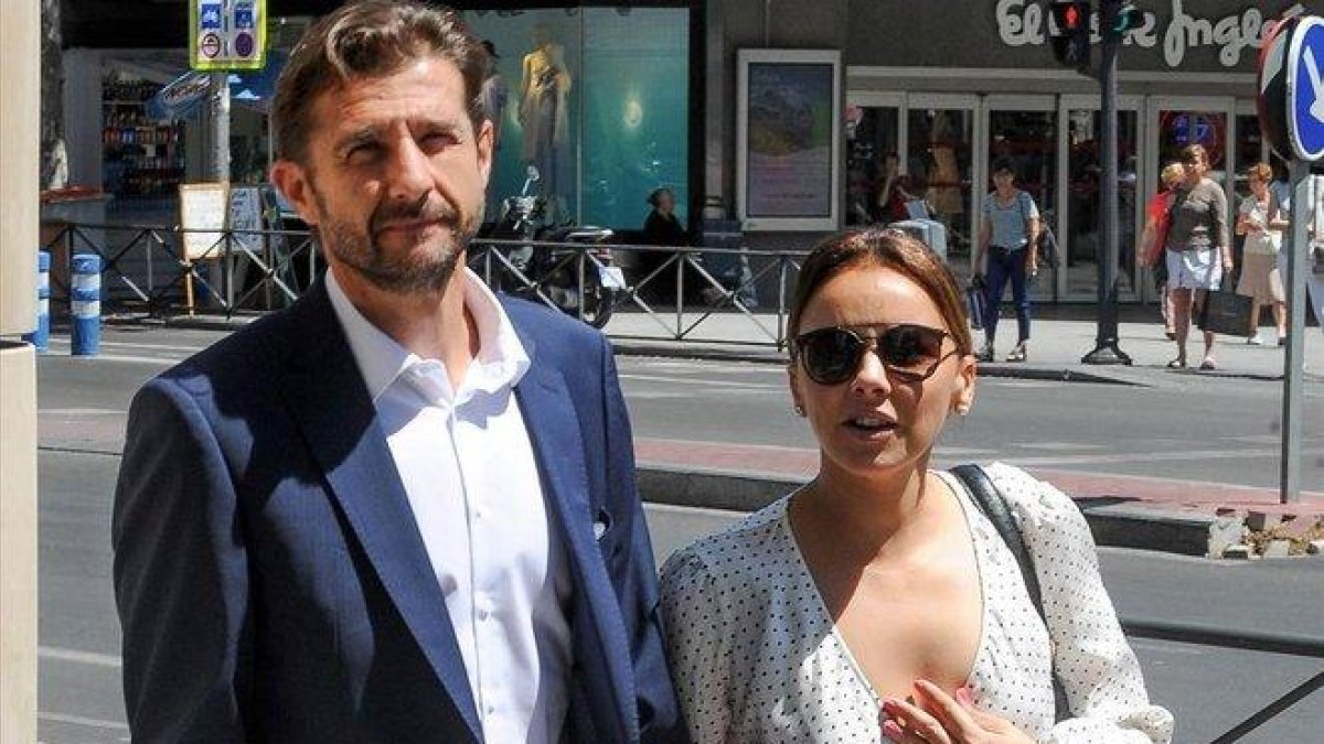 Chenoa y su prometido, Miguel Sánchez Encinas.-EUROPA PRESS