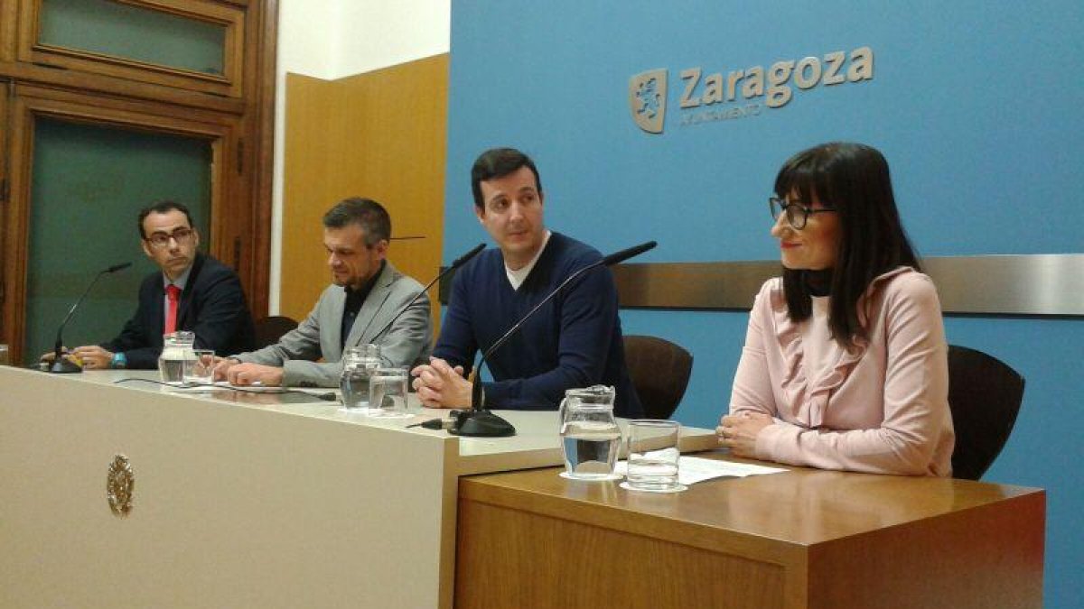 Presentación de la Media Maratón esta mañana-EL PERIÓDICO