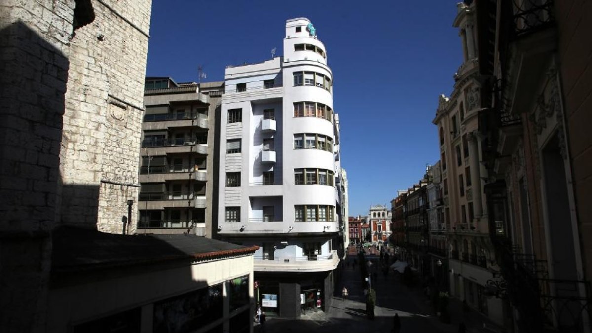 Calle Santiago en Valladolid-ICAL