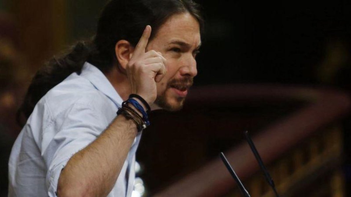 Pablo Iglesias llama 