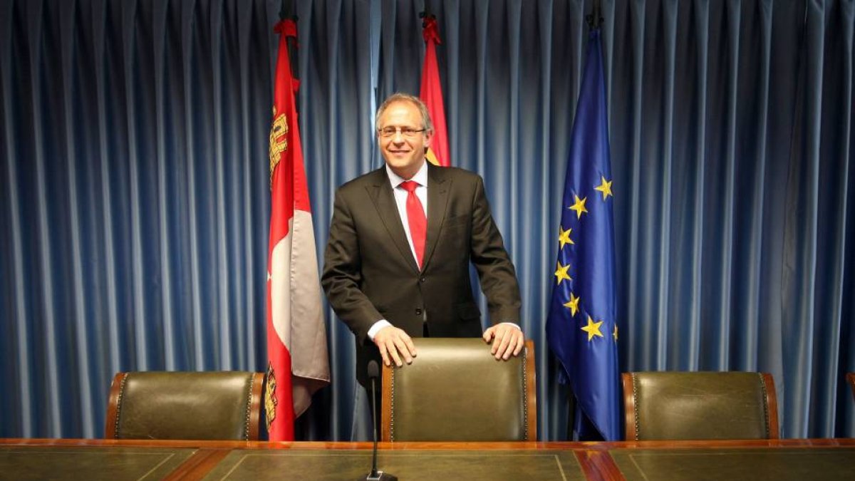 El subdelegado del Gobierno en Valladolid, José Antonio Martínez Bermejo,-Ical
