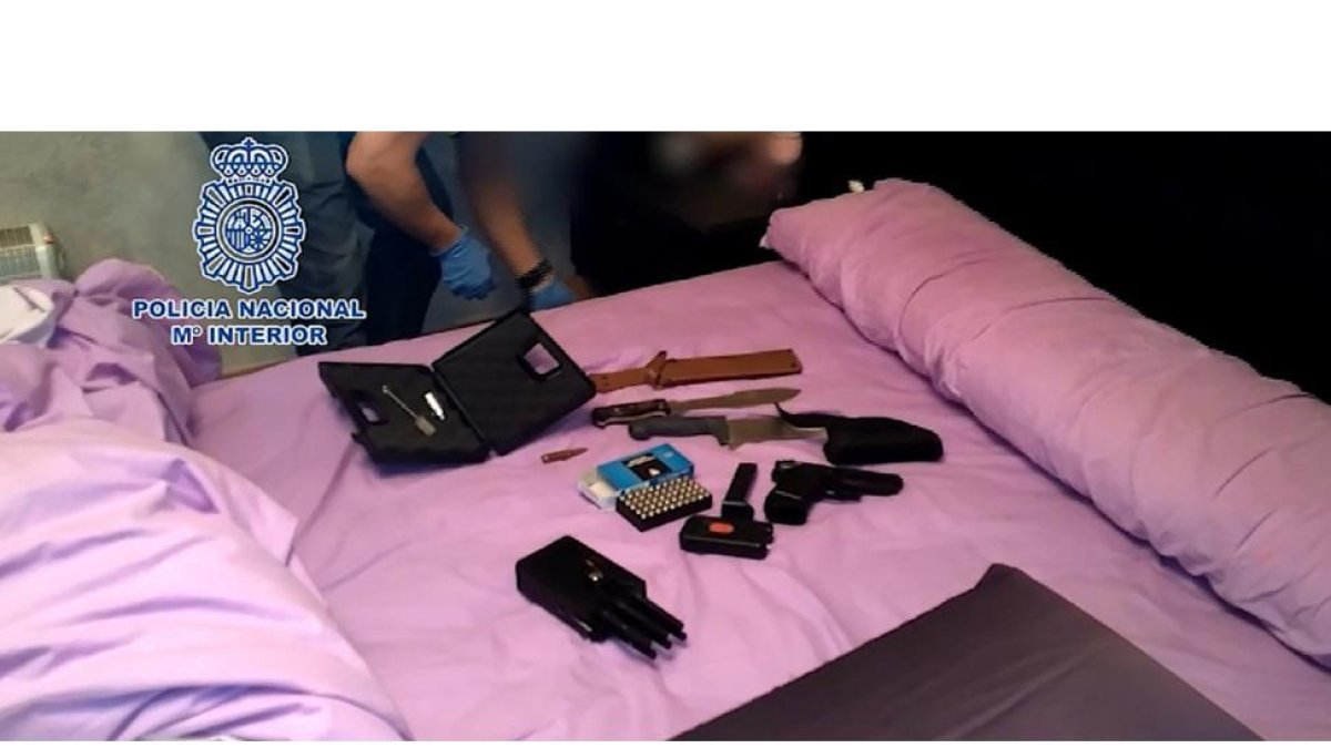 Material incautado durante la operación de la Policía.-POLICÍA NACIONAL