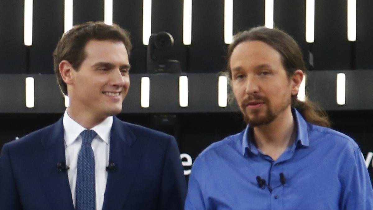 Albert Rivera y Pablo Iglesias, en un momento del debate de ayer.-JAVIER BARBANCHO