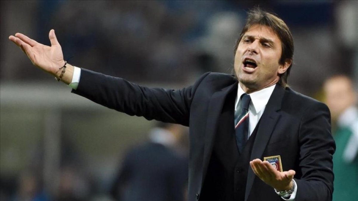 Conte, en un partido de Italia de clasificación para la Eurocopa-2016.-EFE / DANIEL DAL ZENNARO