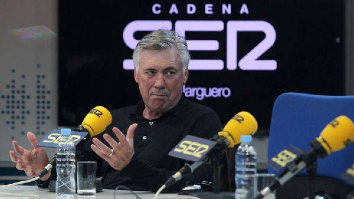Carlo Ancelotti, en los estudios de la Cadena Ser.-Foto: CADENA SER