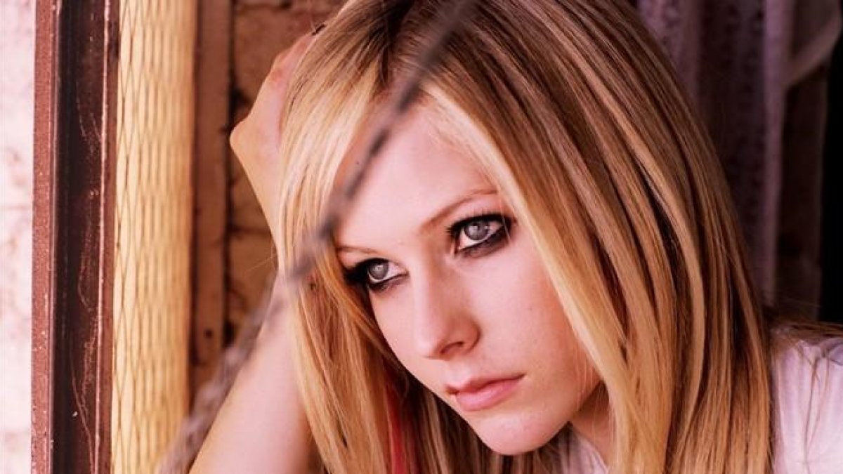Avril Lavigne.-